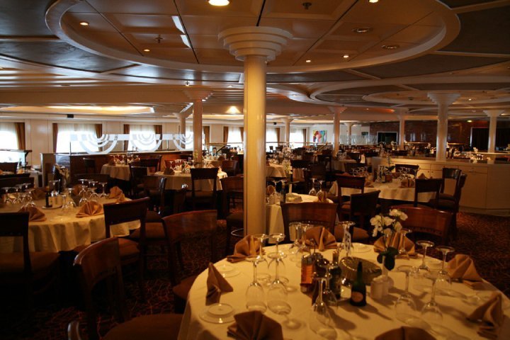 Grand Holiday Restaurante