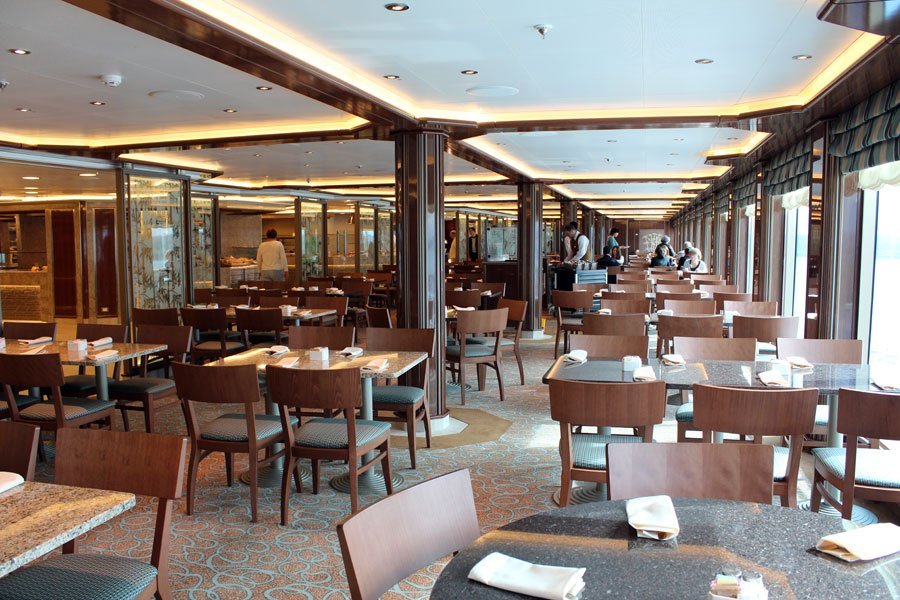 Royal-Princess-Buffet-Horizon-Court-3