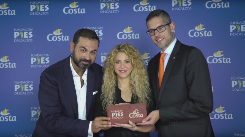 La fundación &quot;Pies Descalzos&quot; de Shakira y Costa Cruceros, construirán un colegio en Colombia