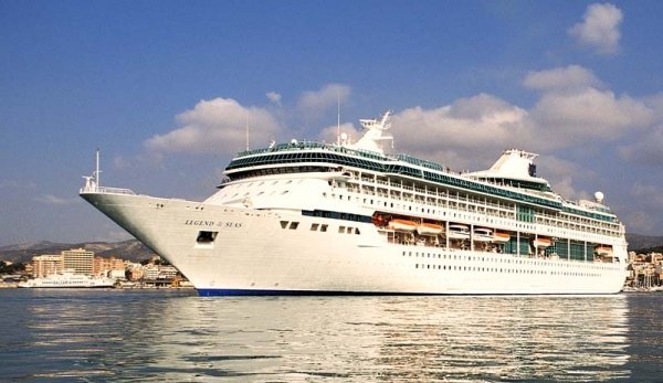 Thomson Cruises compra el Legend of the Seas