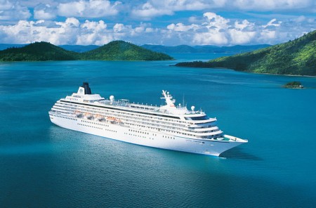Crystal Cruises suspende operaciones tras el colapso de su matriz