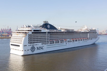 MSC Cruceros anuncia que MSC Magnifica realizará embarques en Valencia y Tarragona en 2023