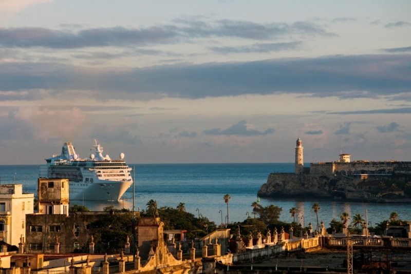 Royal Caribbean realiza su primer crucero a Cuba a bordo de el Empress of the Seas