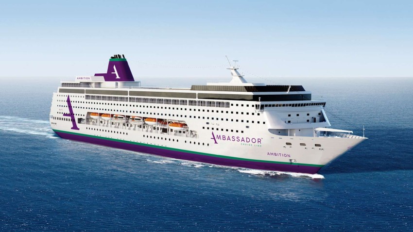 El Grand Mistral pasa a manos de Ambassador Cruise Line