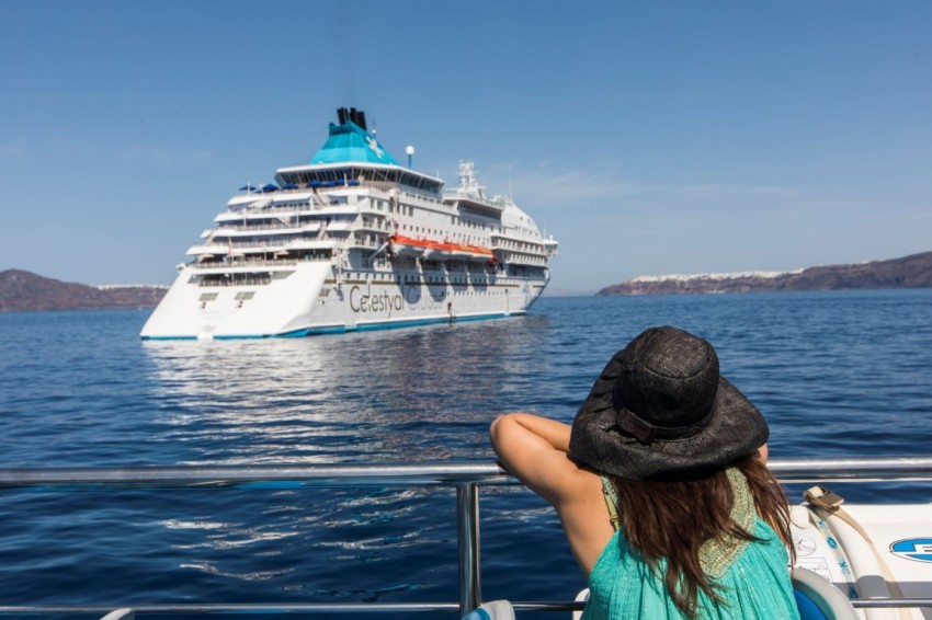 Celestyal Cruises presenta su campaña &quot;Escápese al azul&quot; con ofertas y descuentos de hasta el 30%