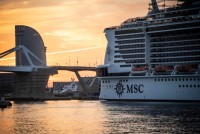 MSC Cruceros utilizará autobuses eléctricos en Barcelona