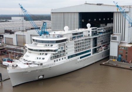 El duodécimo buque de Silversea, Silver Nova, a punto de terminarse en Meyer Werft