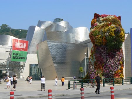 Guggenheim_Bilbao_np-20100512.jpg