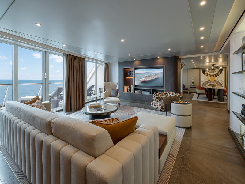 NCL Joy Haven Premier Ownrs Suite H2 LivingRoom 3041