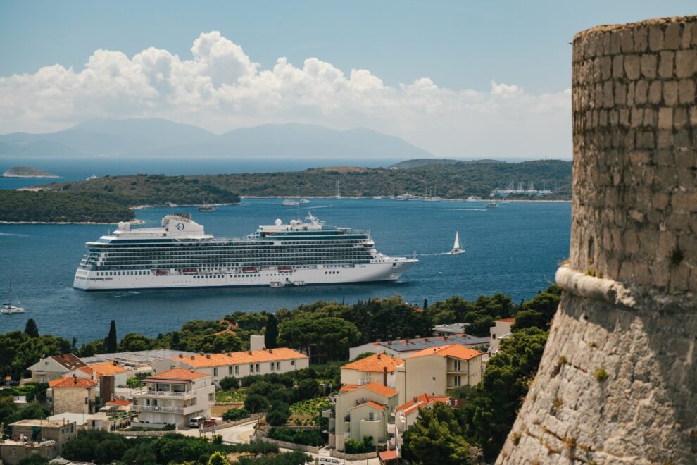 OC A Vista Exterior Europe Croatia Hvar 0003 1200